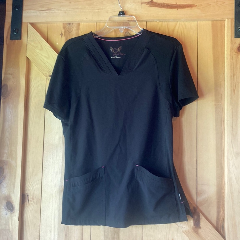 Scrub top